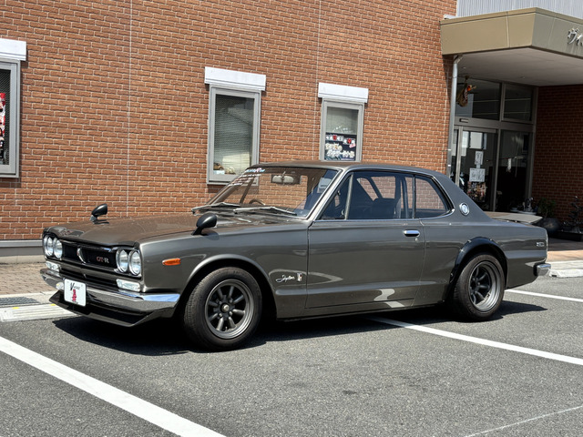 スカイライン2.0 GT