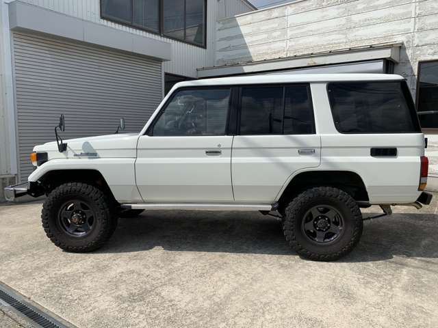 ランドクルーザー704.2 ZX ディーゼル 4WD