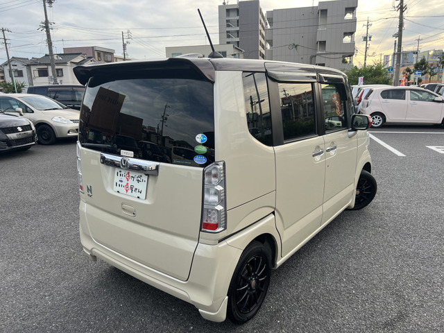 �i�r�E�o�b�N���j�^�[�EETC�E�n�f�W�`���[�i�[�E�t���b�v�_�E�����j�^�[���̗p�i�������k���������B���݂����̂��Ԃ���̕t���ւ��A�������ݎ��t�����\�ł��B