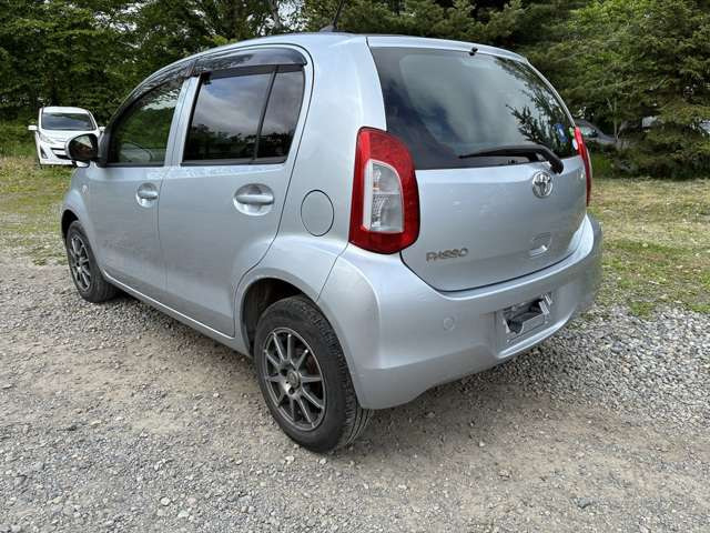パッソ1.0 X 4WD