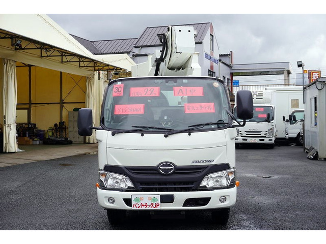 デュトロ高所作業車