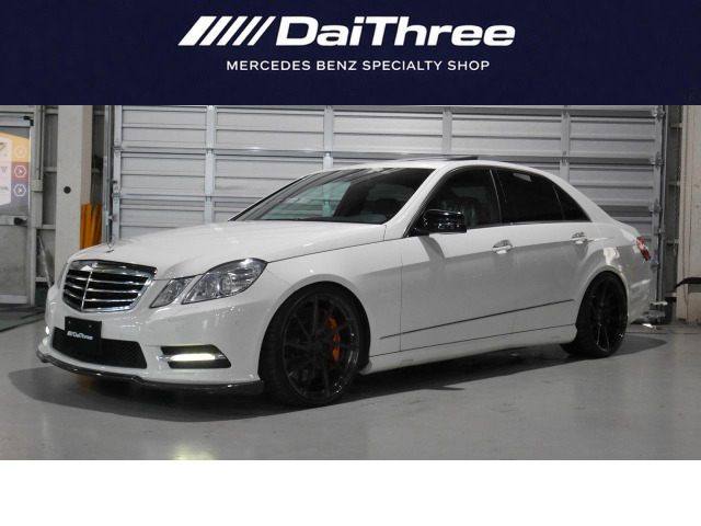Eクラス（メルセデス・ベンツ）E550 アバンギャルド　AMG スポーツパッケージ 左ハンドル 中古車画像