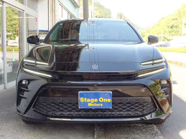 クラウンスポーツ2.5 Z E-Four 4WD
