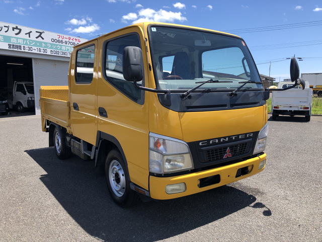 キャンターガッツ3.0 ダブルキャブ ロング 全低床 DX ディーゼル 4WD