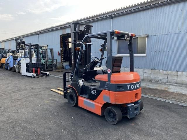トヨタL&amp;F電動フォークリフト