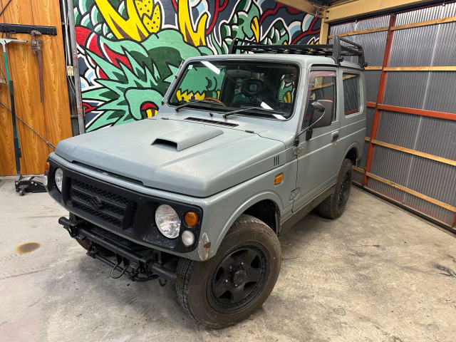 ジムニーワイルドウインド 4WD