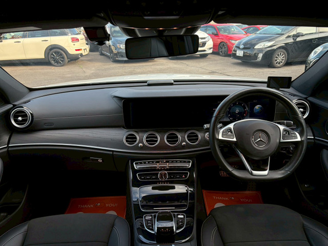 EクラスワゴンE220d アバンギャルド スポーツ