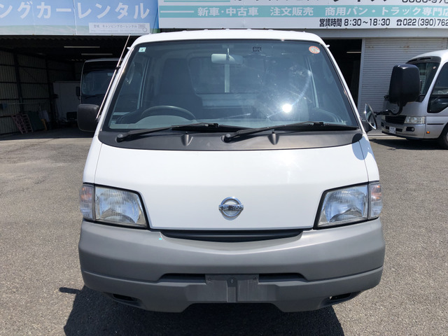 バネットトラック1.8 DX ダブルタイヤ 4WD