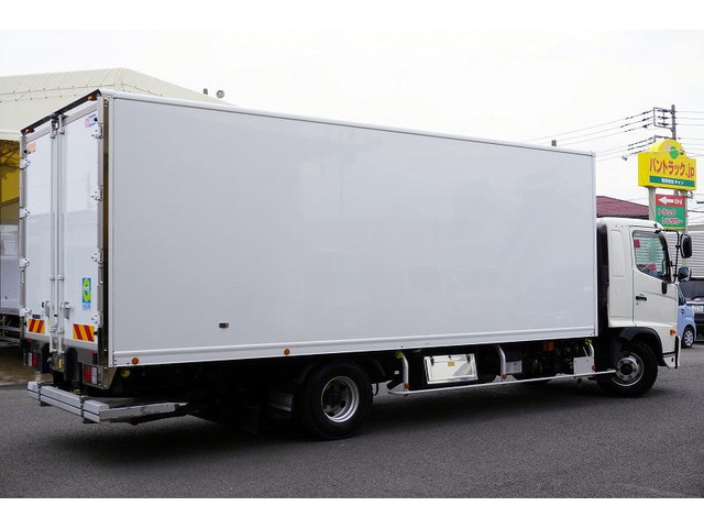 �o���E�g���b�N���A���݌�200��ȏ�!!���Ђ�HP�����񂲗����������Bhttp://www.vantruck.co.jp/index.htm