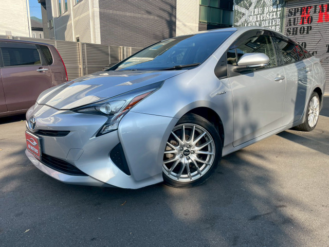 プリウス1.8 S