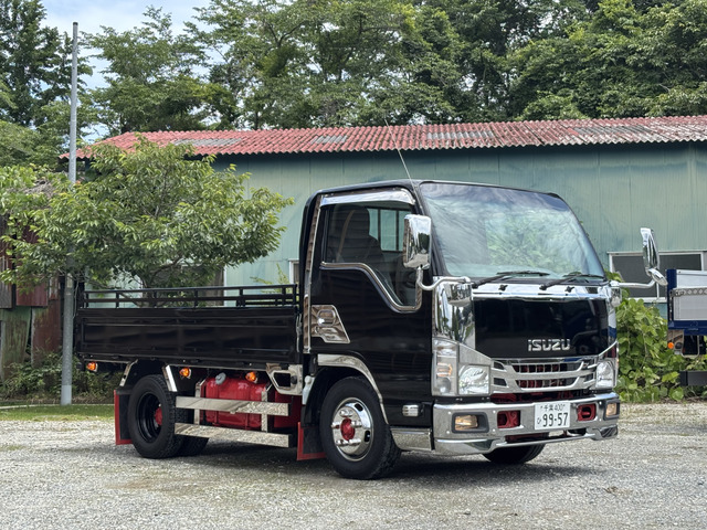 エルフ
