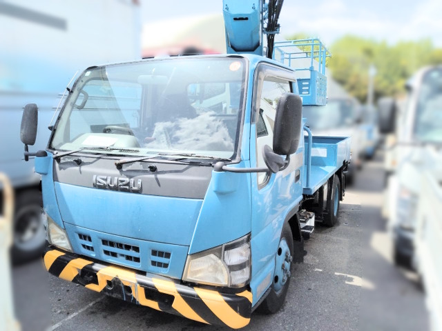 エルフ高所作業車
