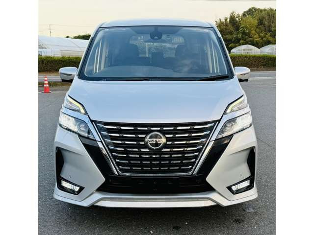 セレナ2.0 ハイウェイスターV