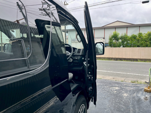 運転席ドア形状