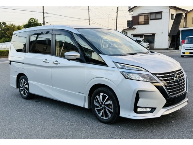 セレナ2.0 ハイウェイスターV