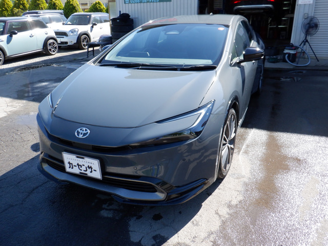 プリウス2.0 Z E-Four 4WD