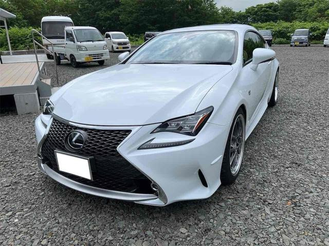 RC200t Fスポーツ