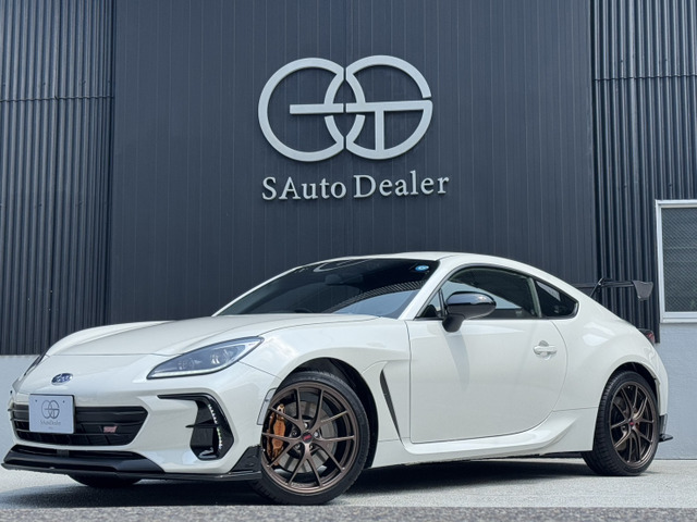 BRZ2.4 STIスポーツ タイプ RA ウィズ リヤスポイラー