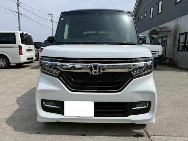 N-BOXカスタムG L ホンダセンシング 4WD