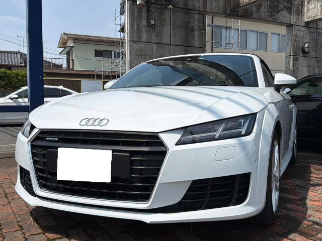 TTロードスター2.0 TFSI クワトロ 4WD