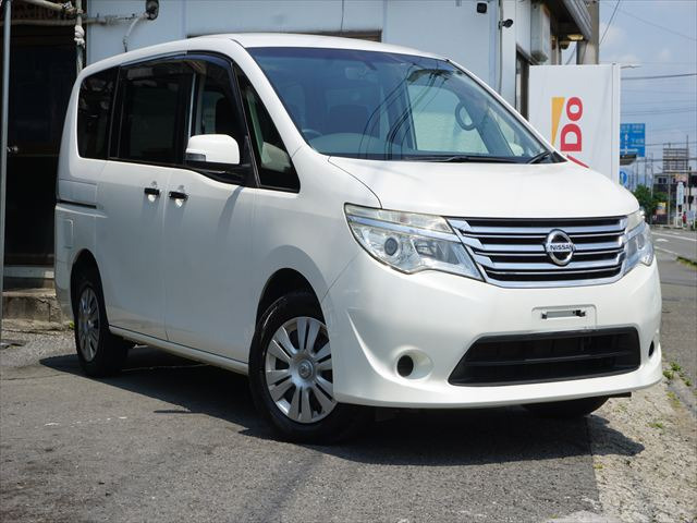 セレナ2.0 20S チェアキャブ スロープタイプ 車いす2名仕様