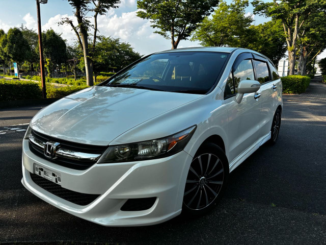 ストリーム1.8 ZS HDDナビパッケージ