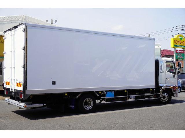 �o���E�g���b�N���A���݌�200��ȏ�!!���Ђ�HP�����񂲗����������Bhttp://www.vantruck.co.jp/index.htm