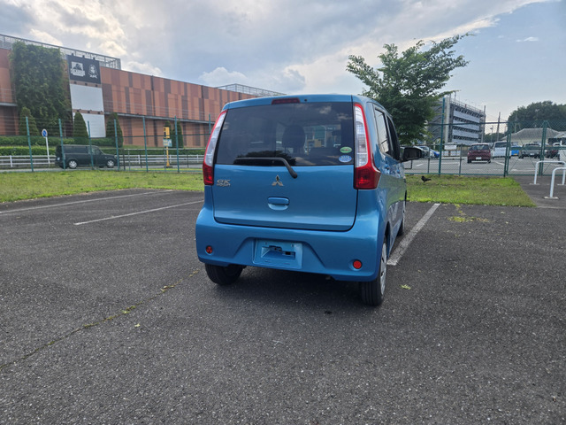 �g���₷���n�b�`�o�b�N�g�����N�ł��B(�x�����z15.8���~�E�����Ɍ���E�^�C�~���O�`�F�[���ł��̂Ńx���g�����K�v�������܂�)