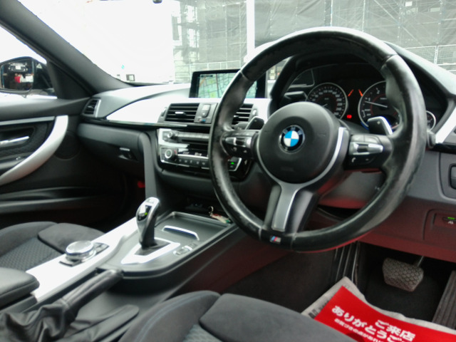 3シリーズセダン320d Mスポーツ