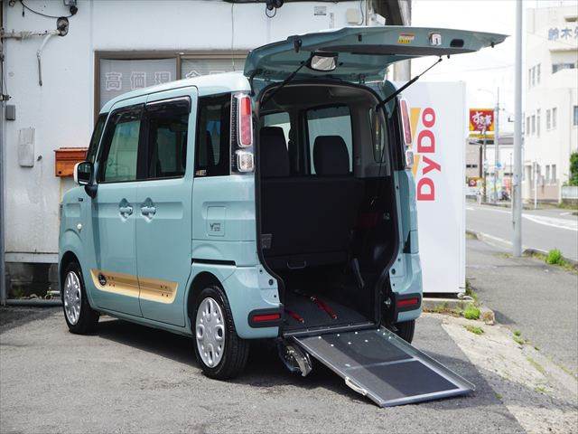 スペーシアX ウィズ 車いす移動車 リアシート付