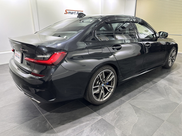 3シリーズセダンM340i xドライブ 4WD