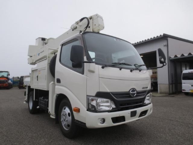 デュトロ高所作業車