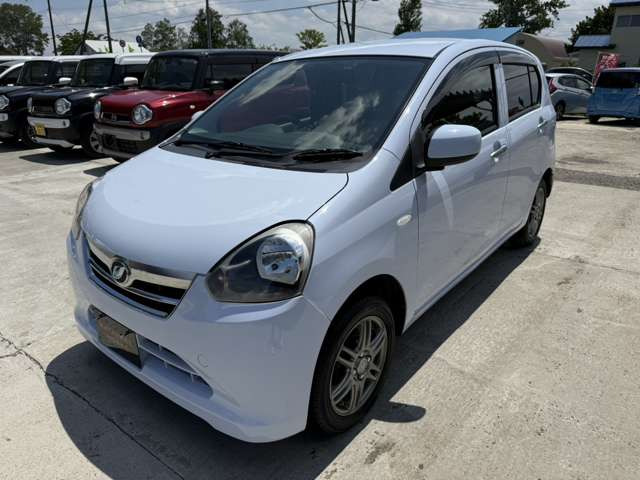 ミライースLf メモリアルエディション 4WD