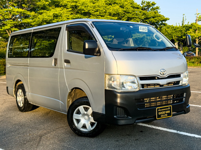 ハイエースバン3.0 DX ロング ディーゼル 4WD