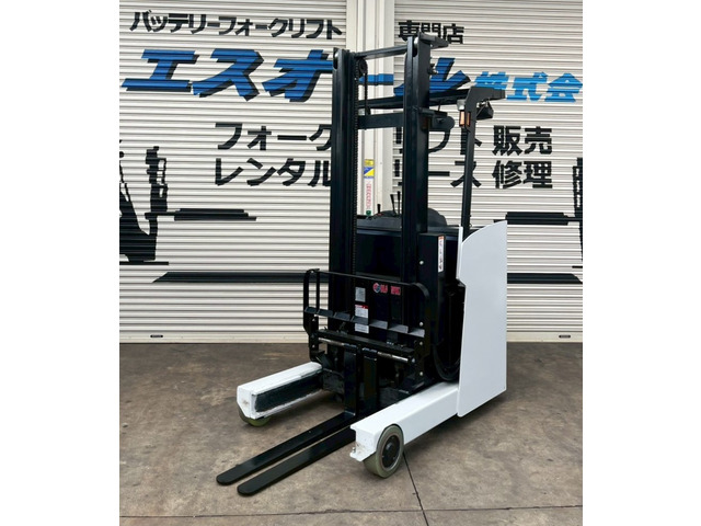 住友ナコバッテリー式フォークリフト（リーチ式）