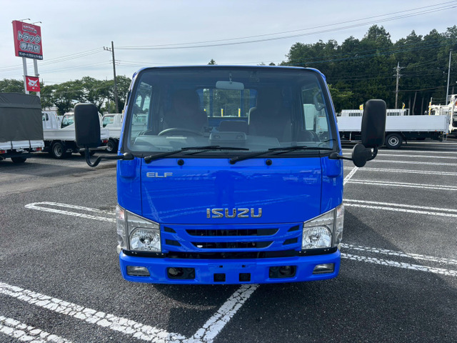 エルフ