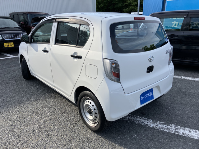 ミライースD