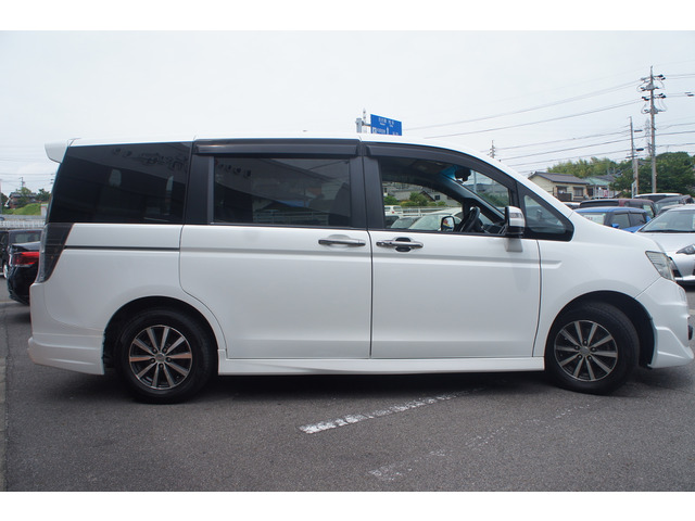 3�����E3000km�̖����ۏؕt���ł��B�G���W���A�~�b�V�������̏C���̍ۂɋ��z���傫���Ȃ肪���ȉӏ��������C���ň��S�ł��B�ő�3�N�܂ł̗L���ۏ؂���舵���Ă���܂��B