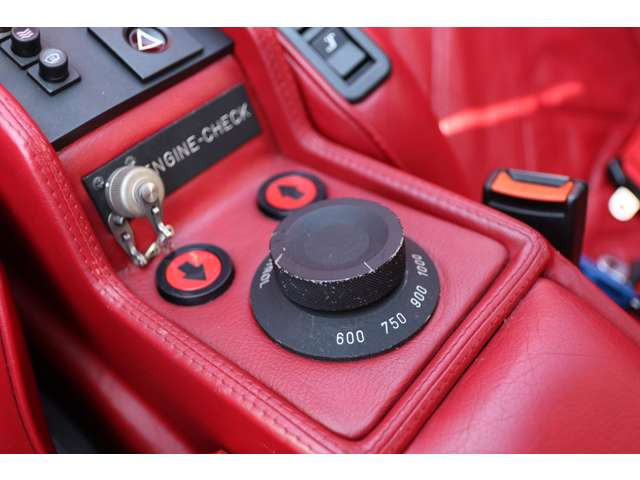 �t�@�[�X�g���b�g�̈�ɃG�{�����[�V�����̏������b�g��650&rArr;750&rArr;900&rArr;1000�Ƃ������Ƀ_�C�����̐��������܂�Ă���܂�