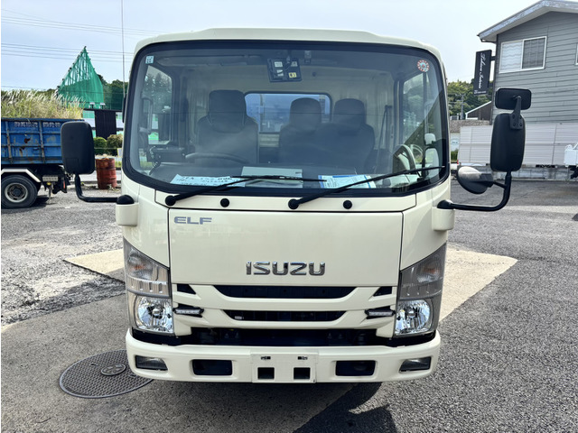 エルフ