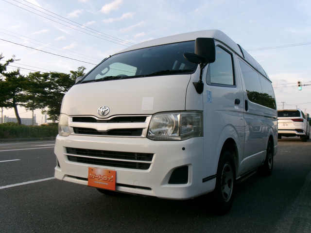 ハイエースバン3.0 DX ロング ハイルーフ ディーゼル 4WD