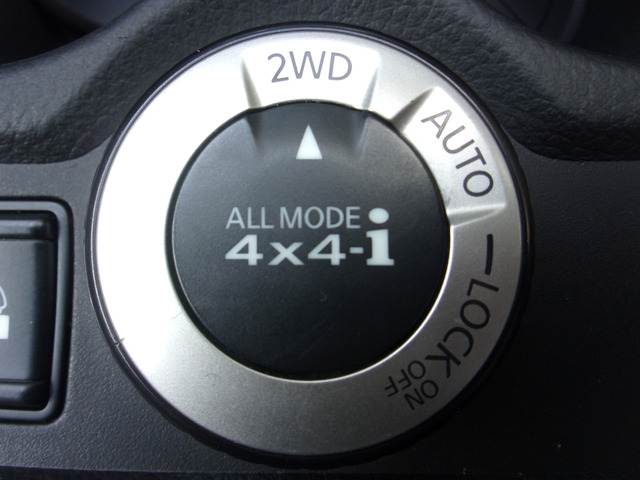4WD�͐؂�ւ����B