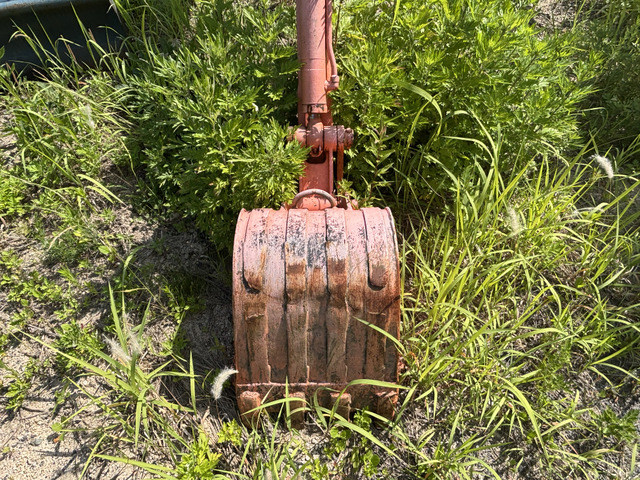 日立油圧ショベル