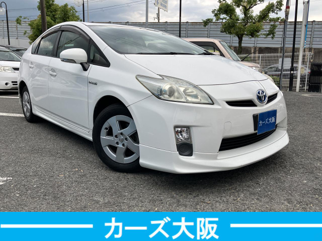 プリウス1.8 L