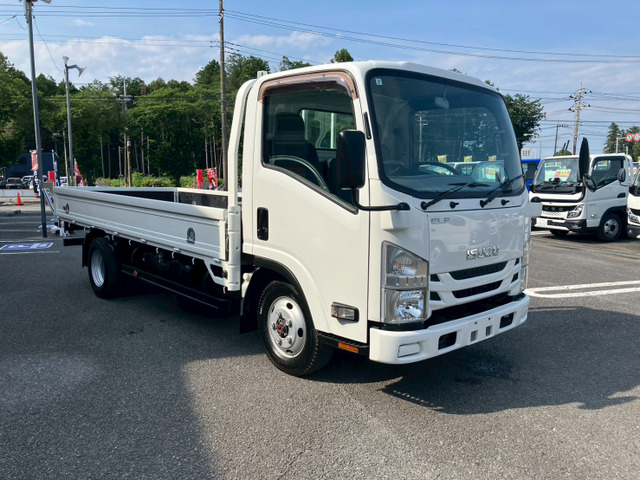 エルフ