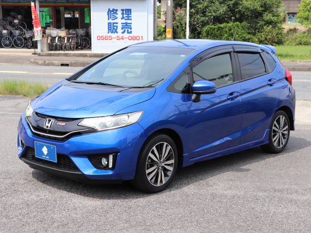 フィット1.5 RS