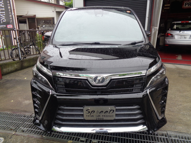 ヴォクシー2.0 ZS 煌