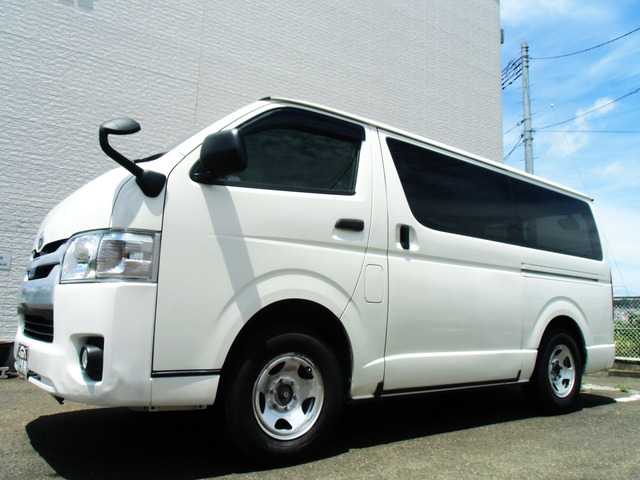 ハイエースバン2.8 DX ロング ディーゼル 4WD