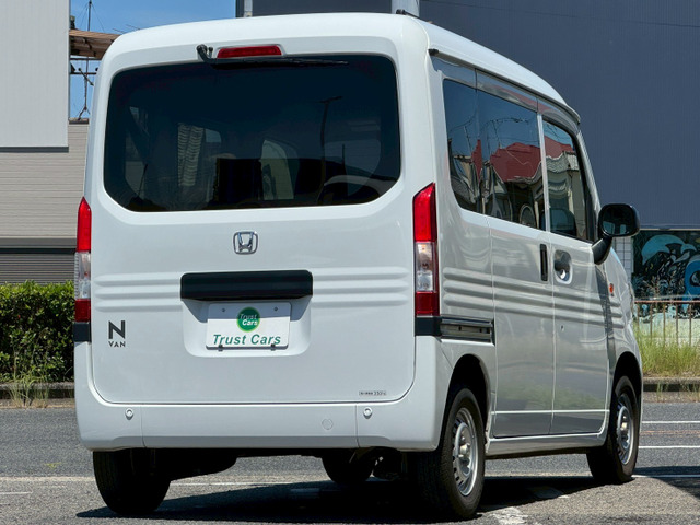 N-VAN
