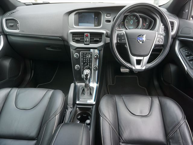 V40T5 Rデザイン